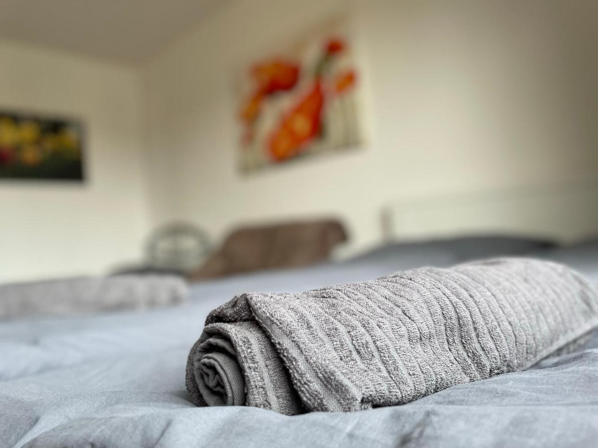 Schoene Zentrale Zimmer In Wilhelmshaven Exterior foto